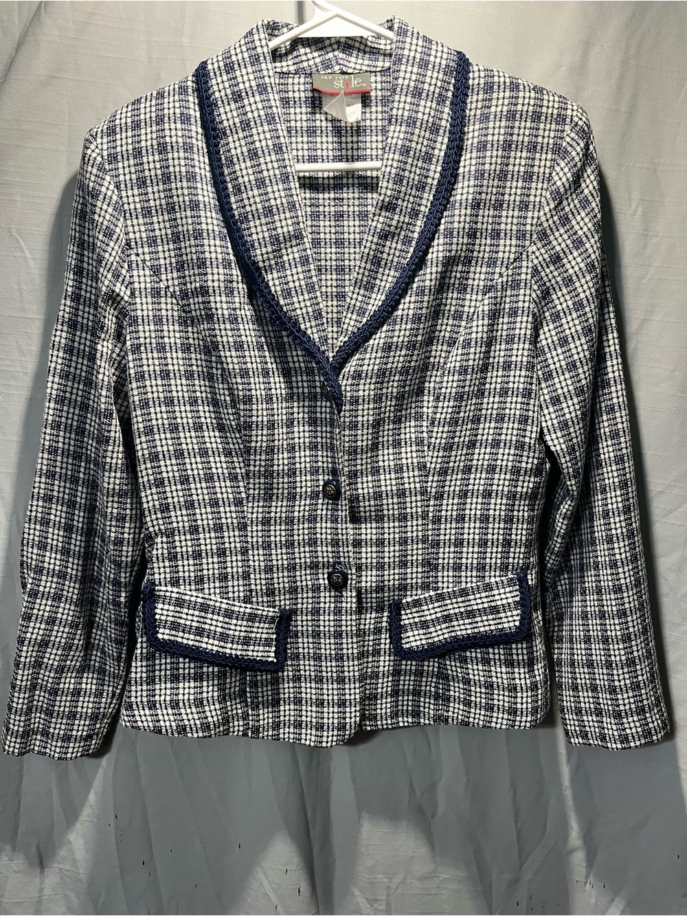 New york style Navy and White Plaid Tweed Blazer with Contrast Trim size 10